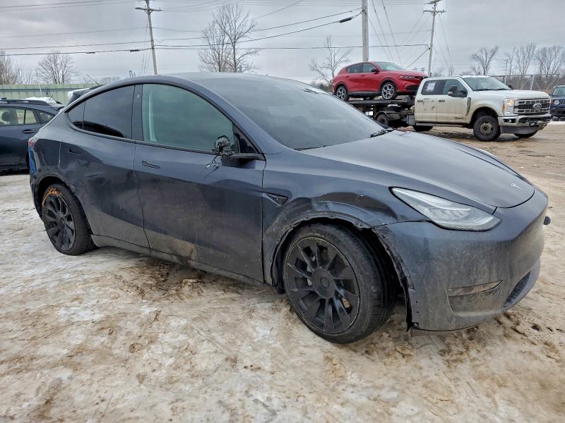 Фото 4 - TESLA MODEL Y
