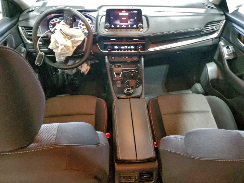 Фото 8 - NISSAN ROGUE