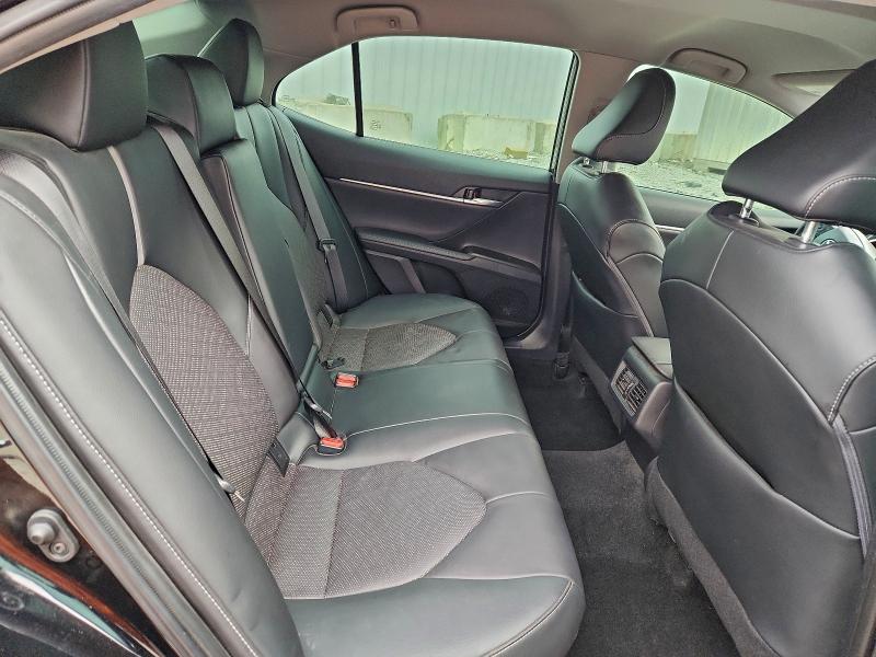 Фото 10 - TOYOTA CAMRY