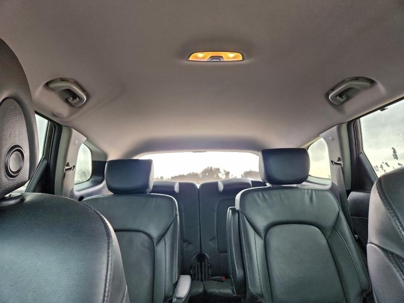 Фото 10 - HYUNDAI SANTA FE