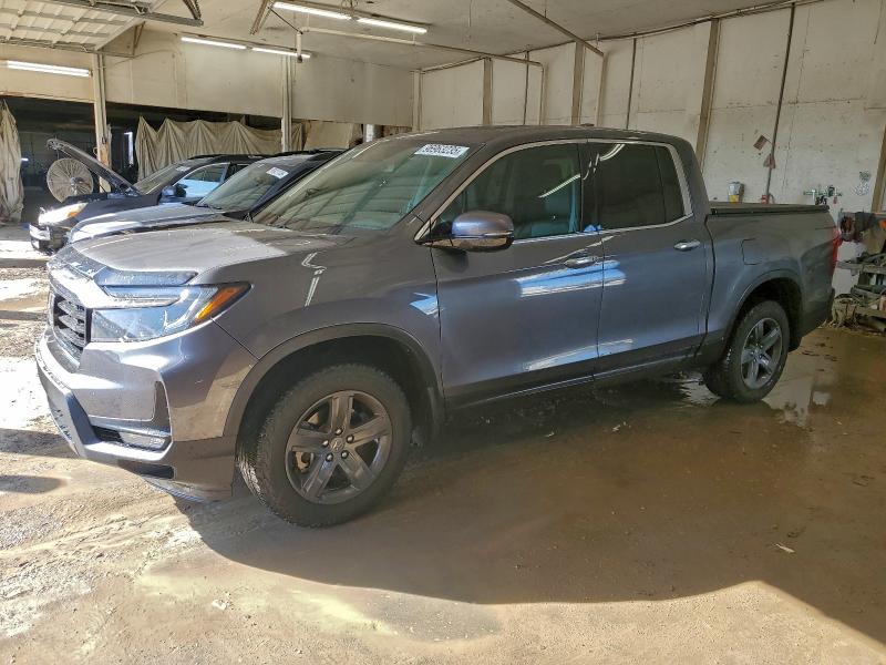 Фото 1 - HONDA RIDGELINE