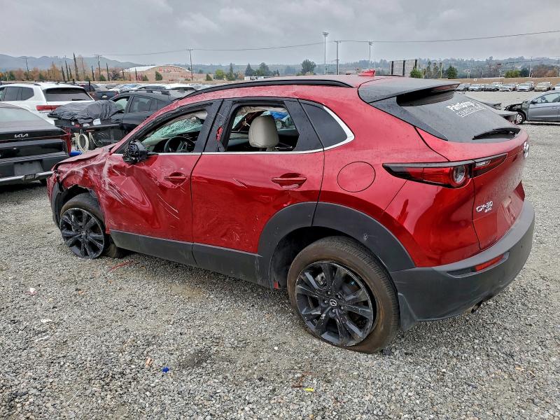 Фото 2 - MAZDA CX30