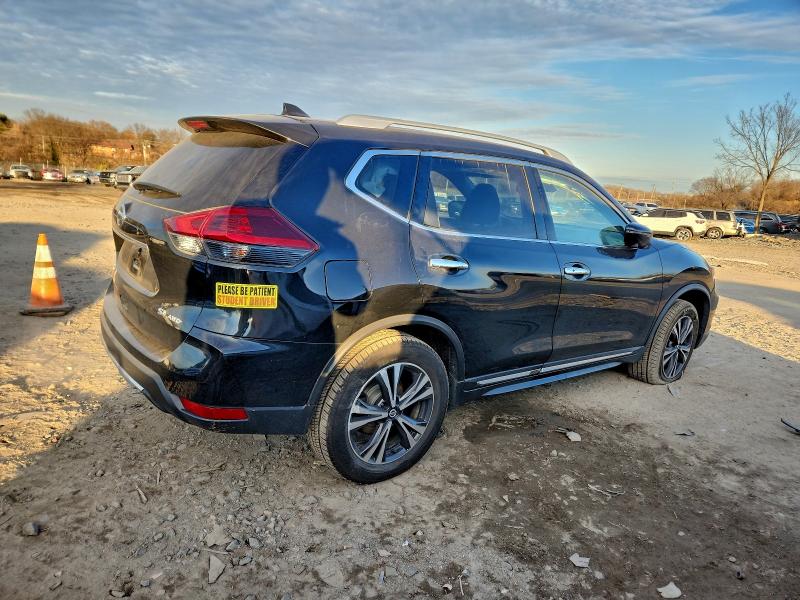 Фото 3 - NISSAN ROGUE