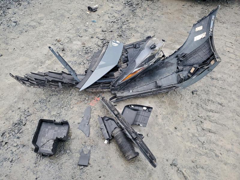 Фото 12 - HYUNDAI ELANTRA