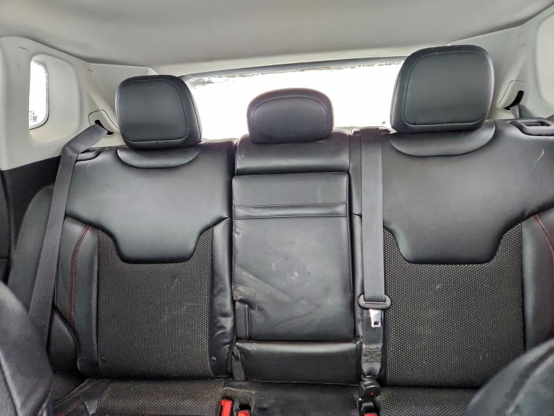 Фото 10 - JEEP COMPASS