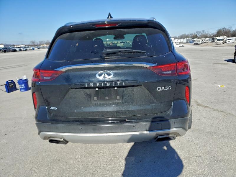 Фото 6 - INFINITI QX50