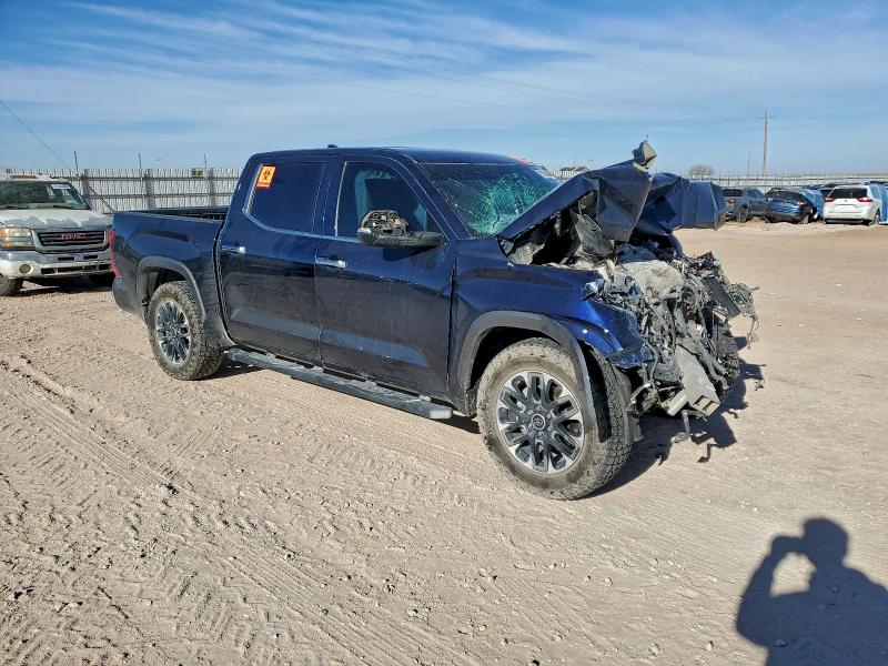 Фото 4 - TOYOTA TUNDRA