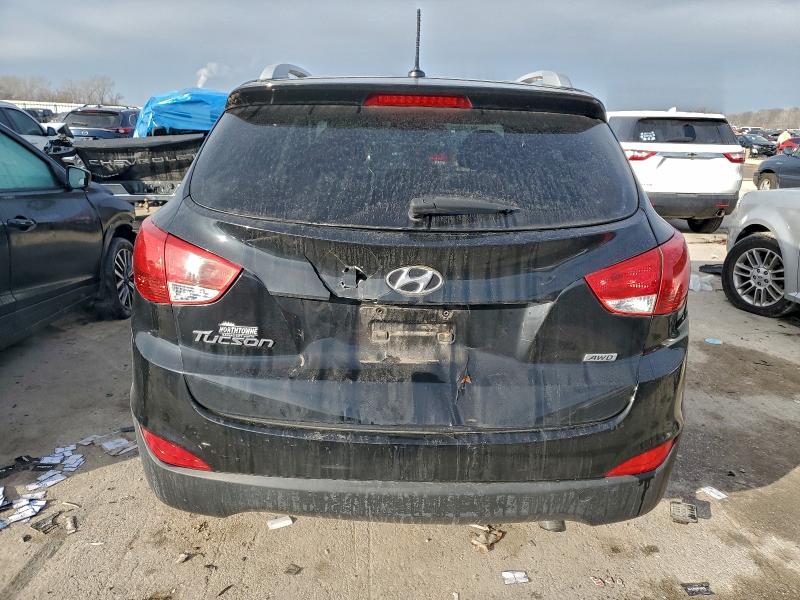 Фото 6 - HYUNDAI TUCSON