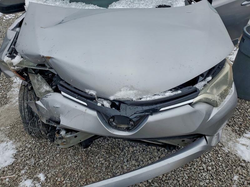 Фото 12 - TOYOTA RAV4