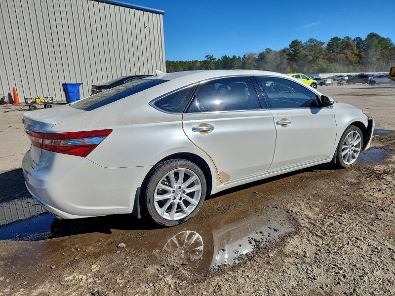 Фото 3 - TOYOTA AVALON