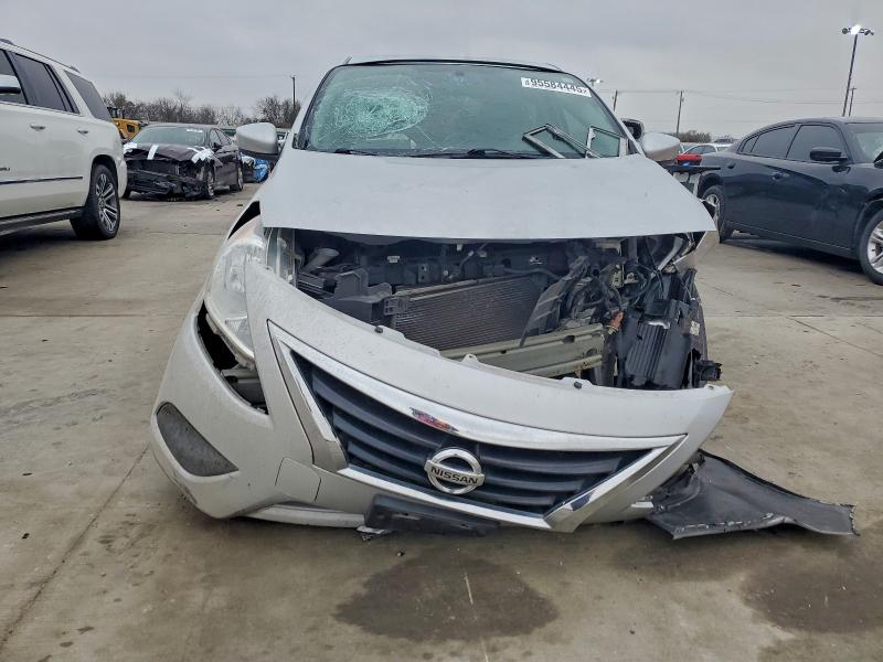 Фото 5 - NISSAN VERSA