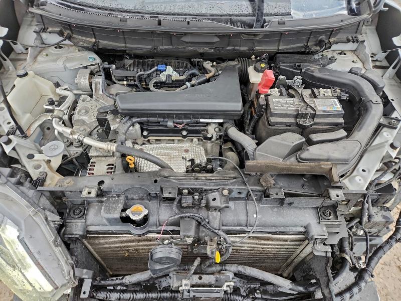 Фото 11 - NISSAN ROGUE