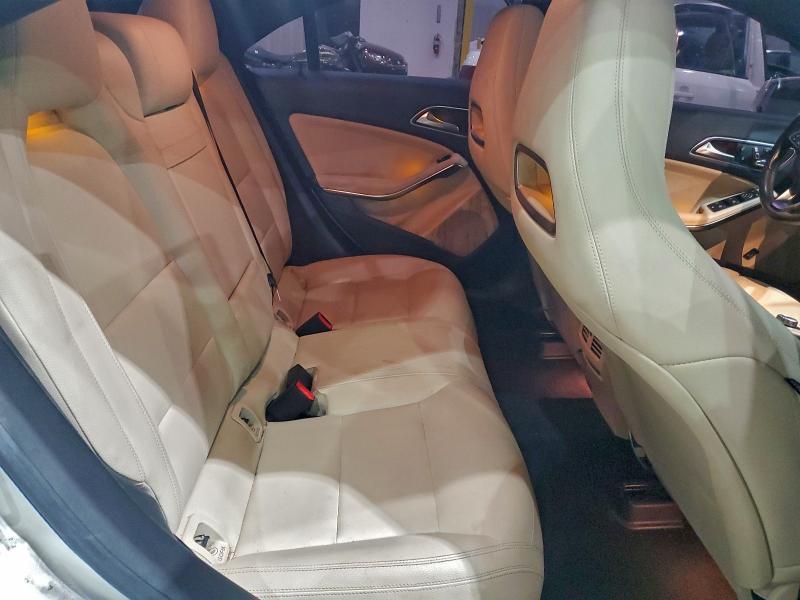 Фото 10 - MERCEDES-BENZ CLA-CLASS