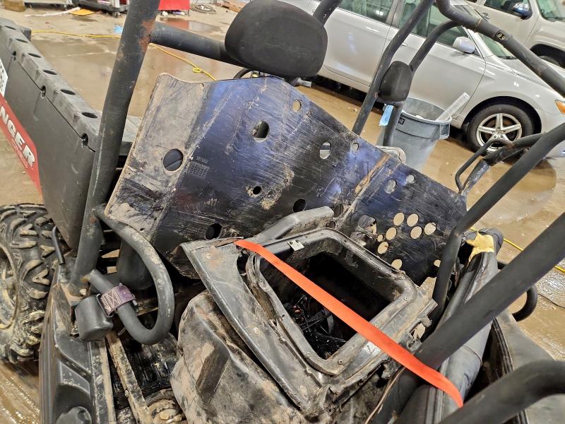 POLARIS SIDEBYSIDE 2008