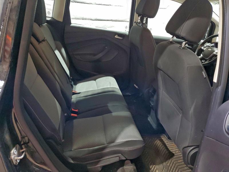 Фото 10 - FORD CMAX