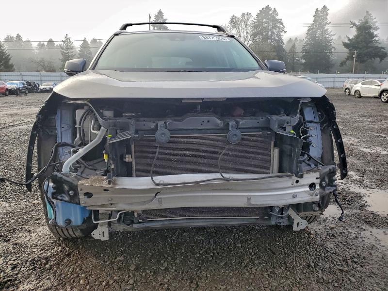 Фото 5 - TOYOTA RAV4