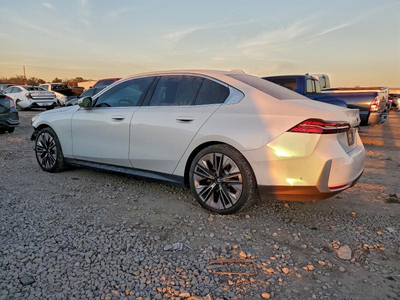 Фото 2 - BMW 5 SERIES