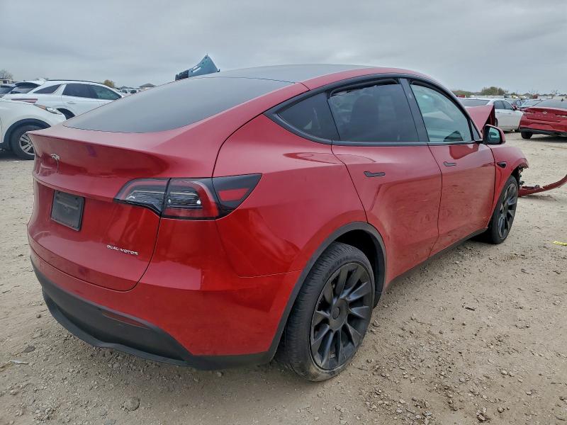 Фото 3 - TESLA MODEL Y