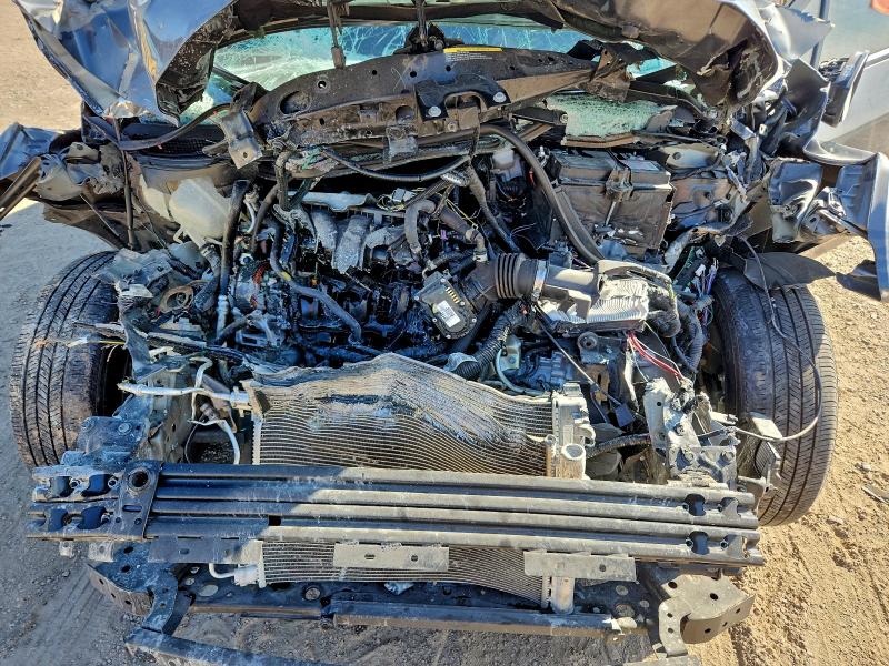 Фото 11 - NISSAN VERSA