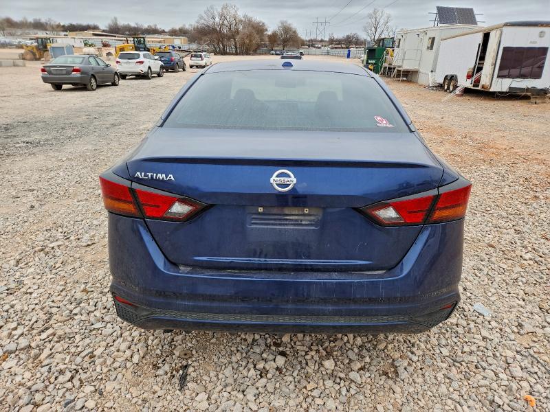 Фото 6 - NISSAN ALTIMA