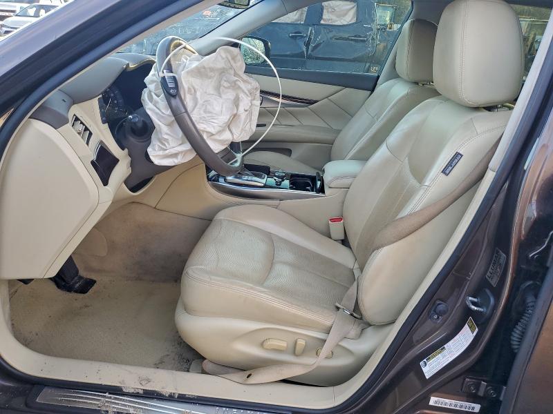 Фото 7 - INFINITI Q70