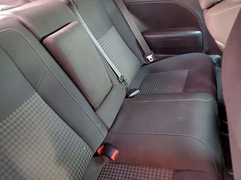 Фото 10 - DODGE CHALLENGER