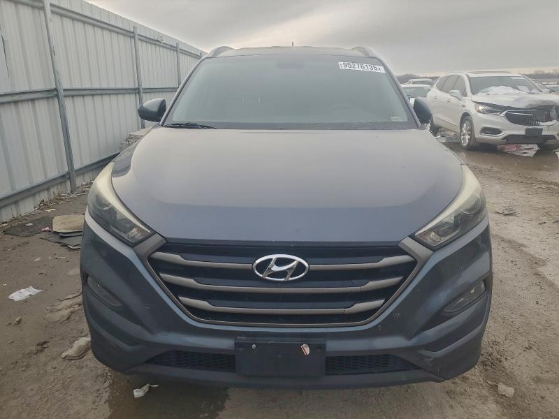 Фото 5 - HYUNDAI TUCSON