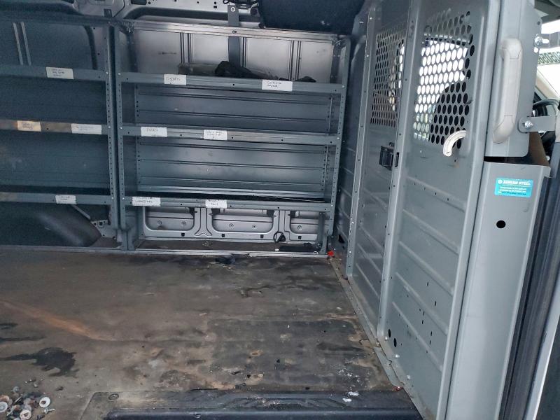 Фото 10 - FORD TRANSIT