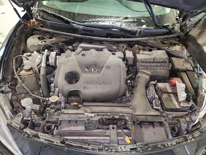 Фото 11 - NISSAN MAXIMA