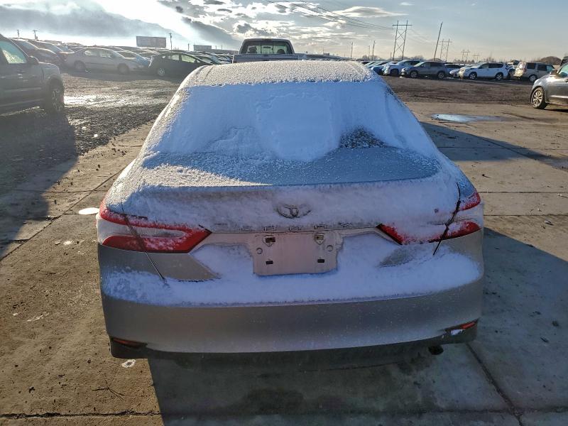 Фото 6 - TOYOTA CAMRY