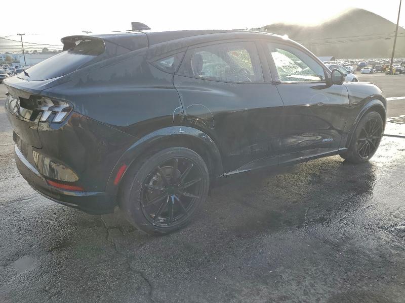 Фото 3 - FORD MUSTANG