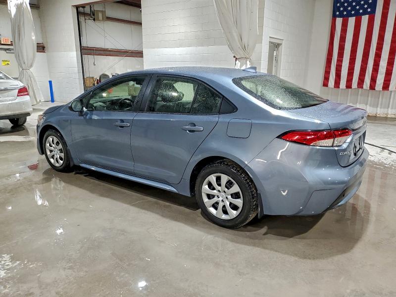 Фото 2 - TOYOTA COROLLA