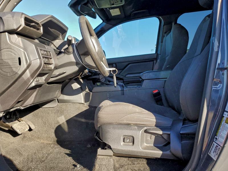 Фото 7 - TOYOTA TACOMA