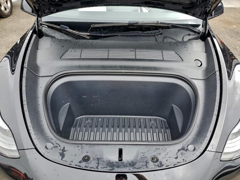 Фото 12 - TESLA MODEL Y