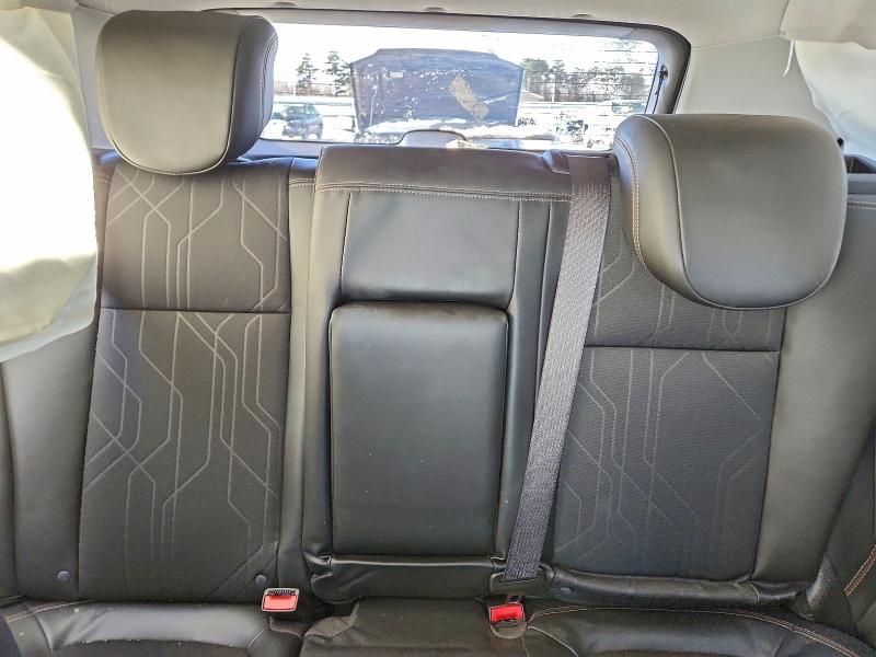 Фото 10 - CHEVROLET TRAX