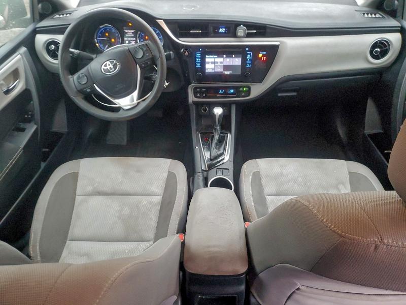 Фото 8 - TOYOTA COROLLA