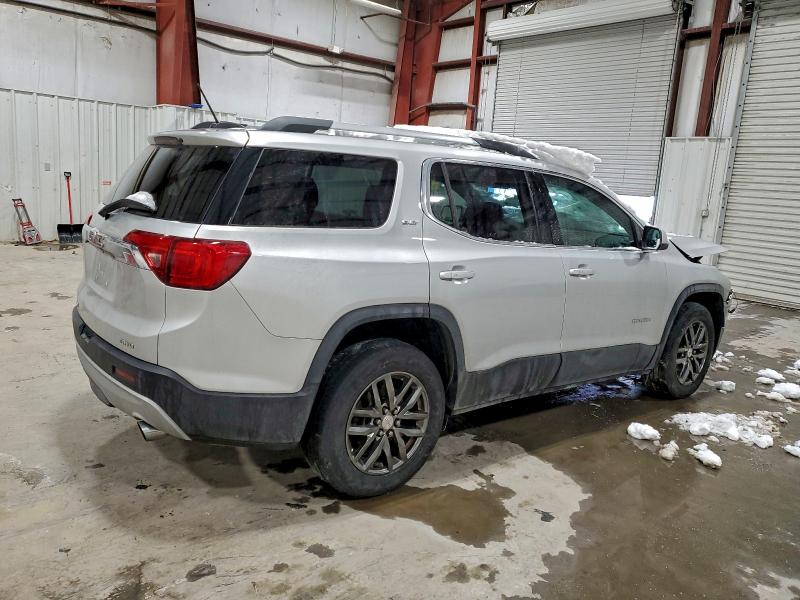 Фото 3 - GMC ACADIA