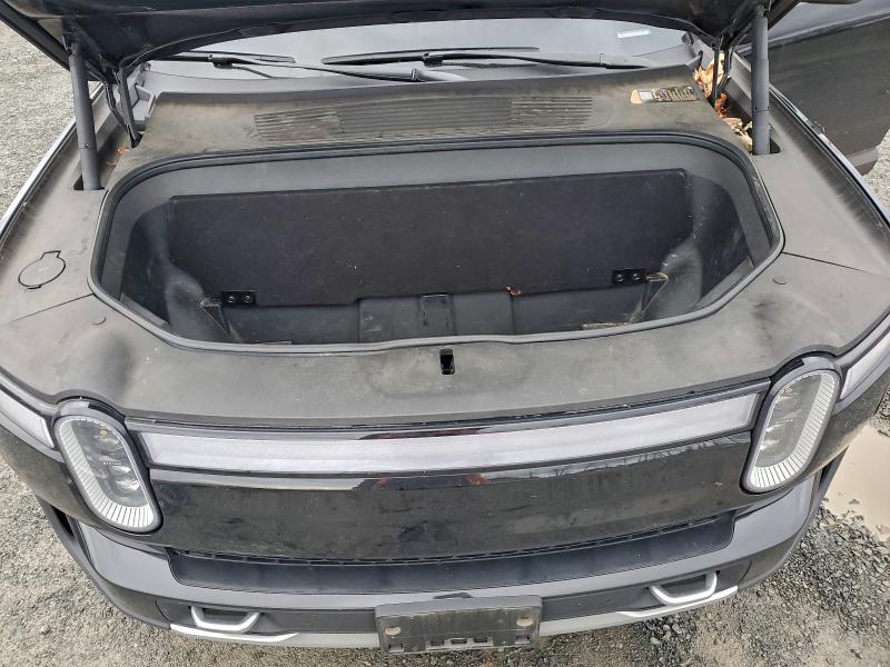 RIVIAN RIT 2022 VIN 7FCTGAAA7NN006923