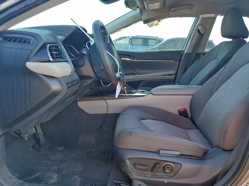 Фото 7 - TOYOTA CAMRY