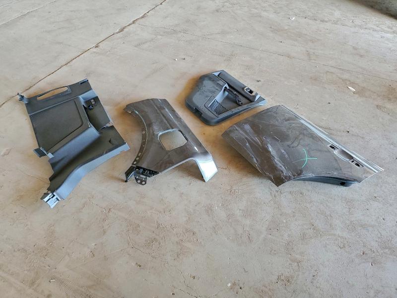 FORD BRONCO BIG 2025 VIN 1FMDE7BHXSLB28600