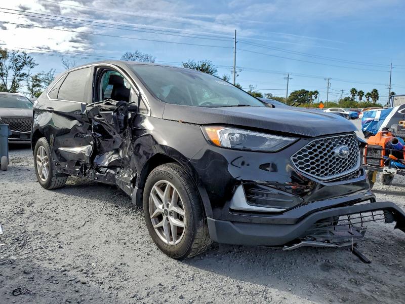 Фото 4 - FORD EDGE