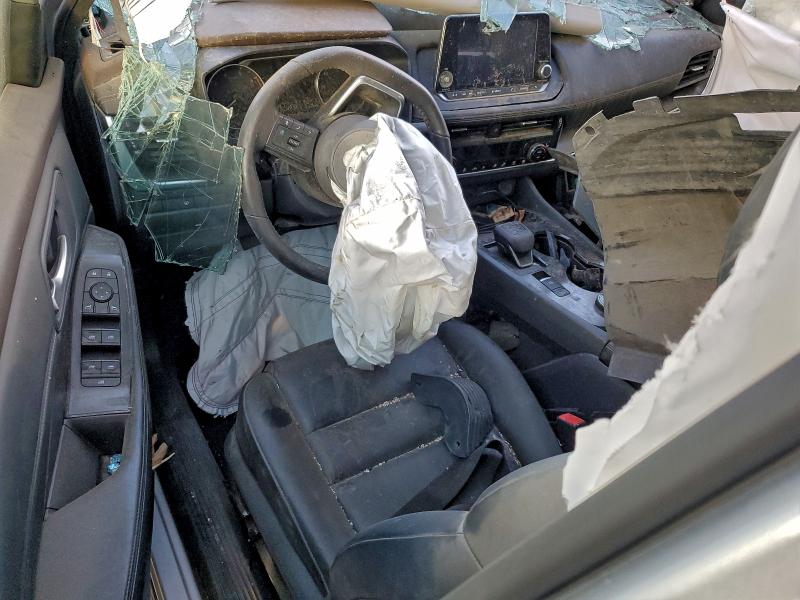 Фото 8 - NISSAN ROGUE