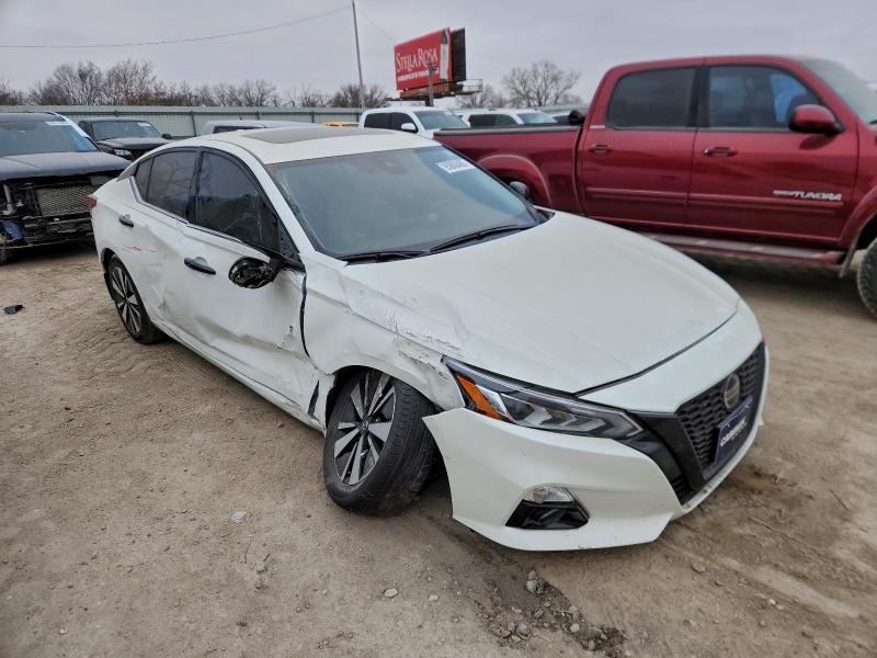 Фото 4 - NISSAN ALTIMA