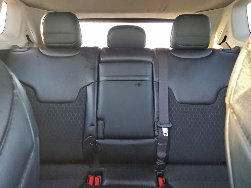 Фото 10 - JEEP COMPASS