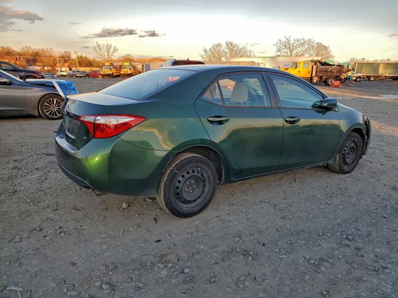 Фото 3 - TOYOTA COROLLA