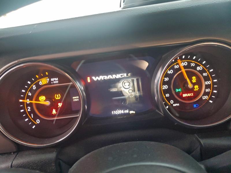 Фото 9 - JEEP WRANGLER