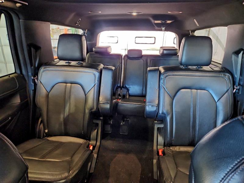 Фото 10 - FORD EXPEDITION