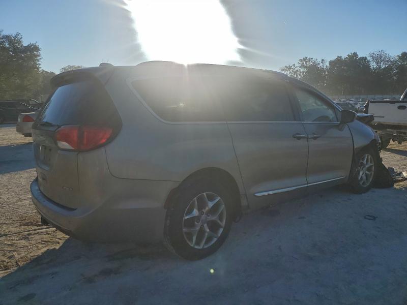 Фото 3 - CHRYSLER PACIFICA