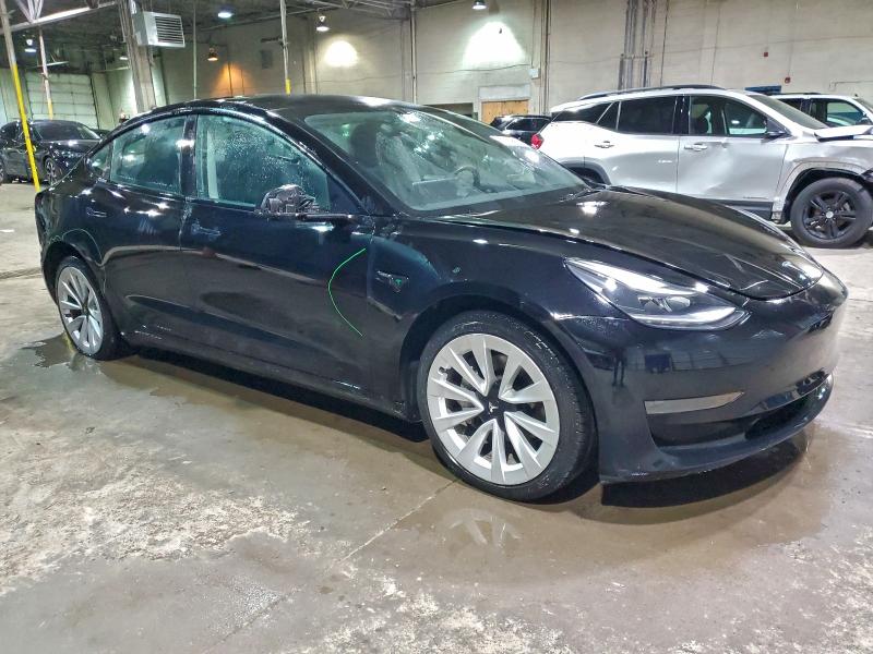 Фото 4 - TESLA MODEL 3