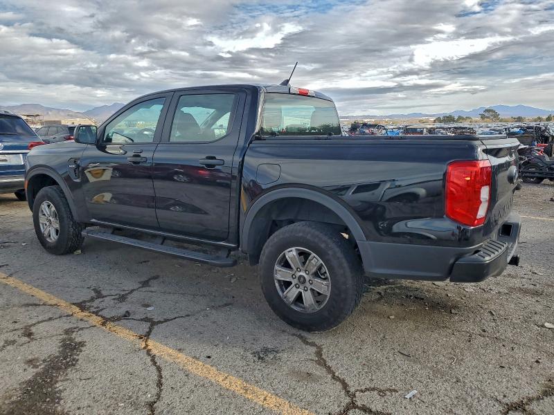 Фото 2 - FORD RANGER